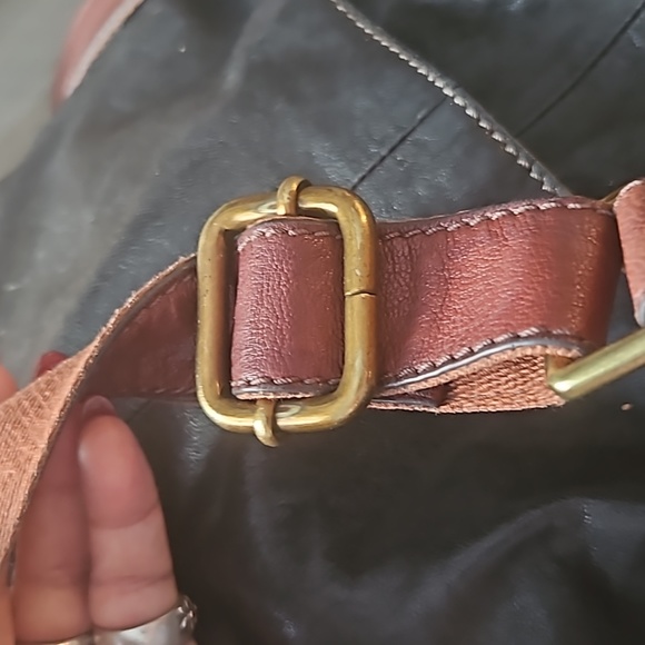 Fossil Corey Black and Brown Leather Crossbody Bag - Picture 10 of 12